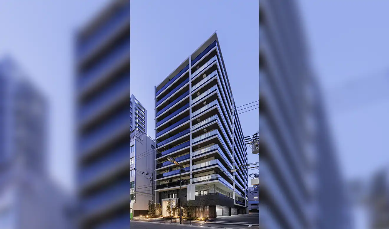 外観南東面夜景