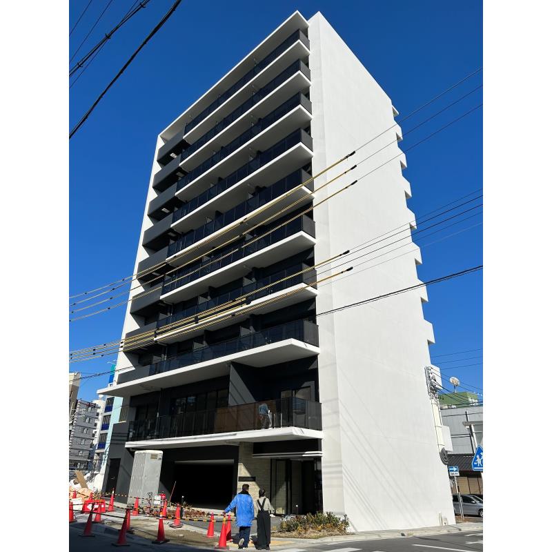 SLR東岡崎駅前
